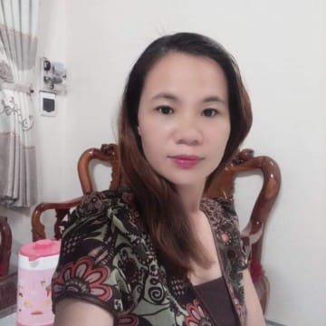 Nguyễn Hằng