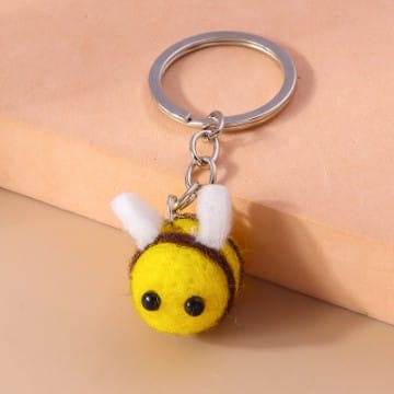 Beewholikeskeychains